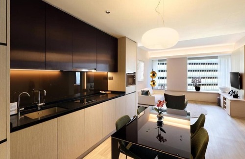 Somerset Apartment | Executive1 Bedroom at Orchard, 50 m Stroll to MRT