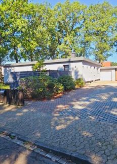 Gifhorn Apartment | exkl. romantisches SM Apartment Black Rose