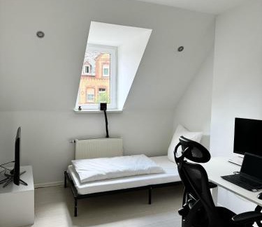 Limburg an der Lahn Apartment | Exklusive Altbauwohnung mit Whirlpool und Küche