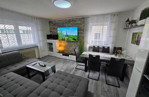 Wesertor Apartment | Exklusives und helles Erdgeschoss-Apartment No 4 im Zentrum von Kassel, schnelles 1Gbit Internet, Geschirrspüler, Boxspringbetten