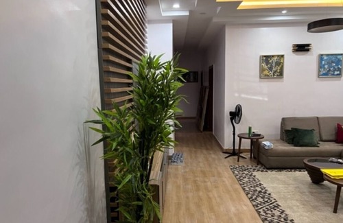 Lagos Apartment | Exotic Apartment, 4 mins from Maryland Mall/Cinema.