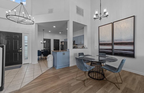 Red Hill House | "Expansive 3-bedroom Golf Villa for 12 at renowned Legends Golf Course."