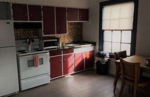 Clarkdale Apartment | Expansive Ground Floor Pensione.
