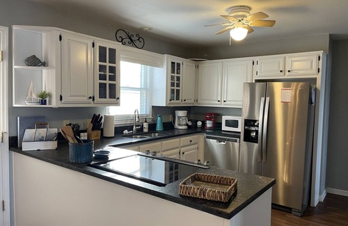 Reed Creek House | Expansive views on deep water with a private dock! 2 paddle boards & 2 kayaks