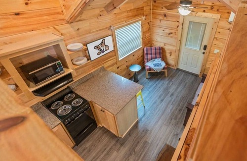 Bryan Cabin | Experience A Safe and Secure Vacation! Full Kitchen, Outdoor Swimming Pool