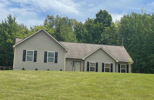 East Meredith House | Experience East Meredith charm near Cooperstown fields