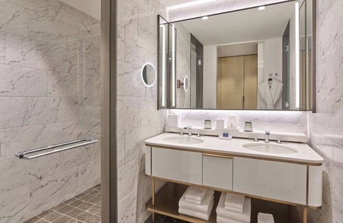 Fort Worth Cultural District Hotel | Experience Elegance at Distinct Room Near Fort Worth’s Buzz