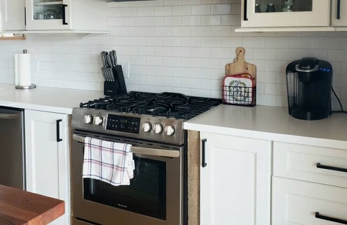 Lunenburg House | Experience Lakeside Living with a Perfect Blend of Rustic Charm & Modern Luxury