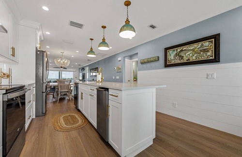 Boca Grande Condo | Experience luxury at Unit 84, a stunning 2-bedr 2-bath Gulf view condo in Boca Grande
