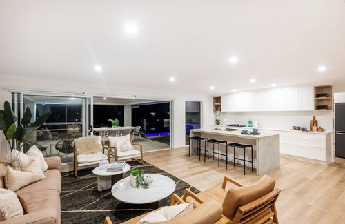 Burleigh Waters House | Experience Paradise: Luxury on World's Best Beach