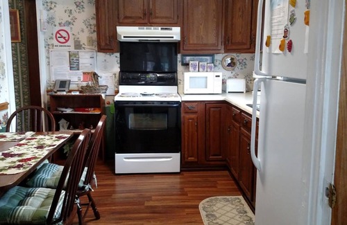 Clintwood House | Experience Small Town Country Living "Your Home Away From Home"