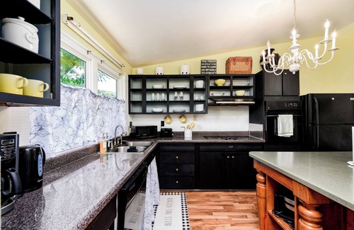 Florissant House | Experience Southern hospitality in St Louis!