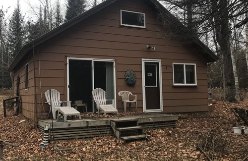 Delta County House | Experience the Outdoors. Time to unplug in the Heart of the U.P.