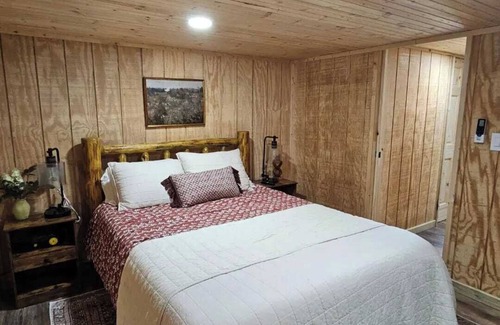 Groveland Other | Experience the simple life in our charming Mini Farm/Cottage house for rent.n