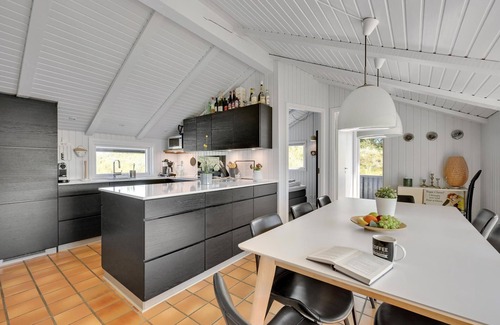Vejers Strand House | Experience unforgettable vacations in your dream vacation home in the dunes of Vejers Strand.