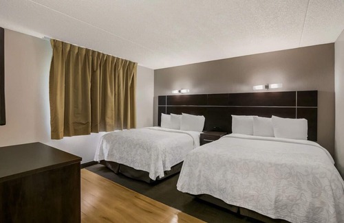 Ashley Oaks Hotel | Experience Value Stay Room w/Complimentary Breakfast | Free Parking