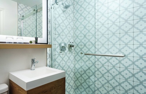 Theater District Hotel | Explore SF from Hotel Spero: Stay Near Best Shopping & Dining - 2 Units