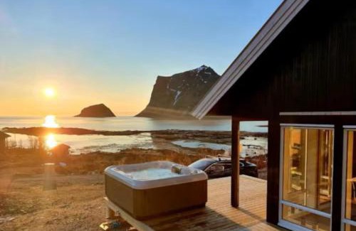 Vestvagøy House | Explorers Cabin Lofoten