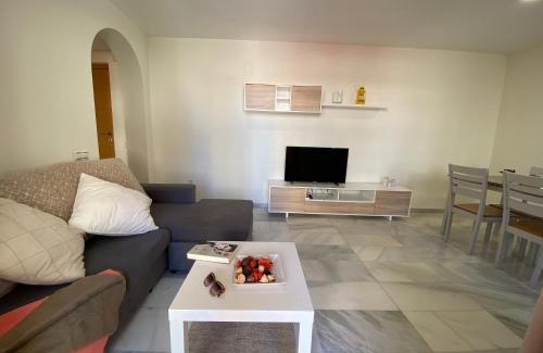 Almerimar Apartment | Expoholidays - Coqueto apartamento Puerto Deportivo