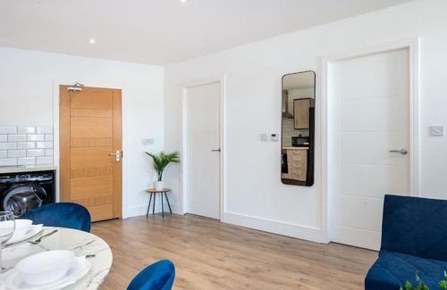 Burnley Apartment | Express Suite