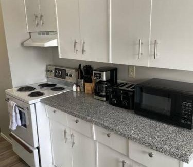 Camrose Apartment | Exquisite 2 Bedroom Apartment