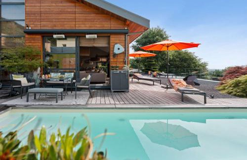 Arzier Villa | Exquisite 5-Bedroom Villa in Arzier for Families by GuestLee