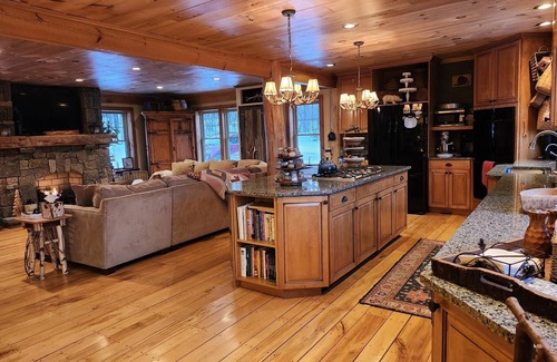 Hague House | Exquisite Adirondack Home in N. Lake George, NY