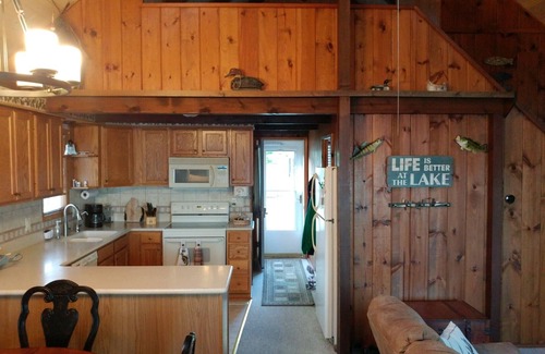 Long Lake House | Exquisite Cabin on Beautiful Long Lake