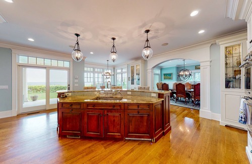 Cedar Bushes House | Exquisite oceanfront home with pool, pool spa, balcony, kayaks, & W/D