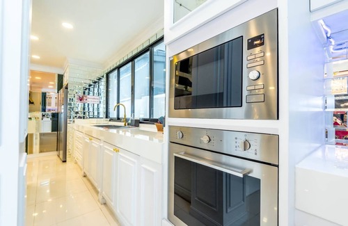 South Pattaya Villa | Exquisite Pool Villa K