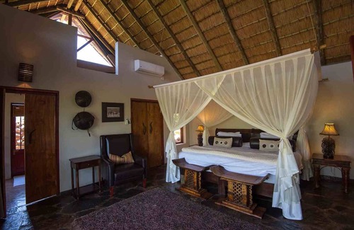 Madikwe Game Reserve Cabin | Exquisite Private Lodge in big 5 game reserve