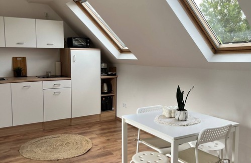 Hagen Apartment | Exquisites Loft mit Schloß Blick