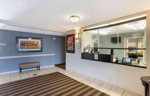 Wilkes-Barre Hotel | Extended Stay America Select Suites - Wilkes - Barre - Scranton