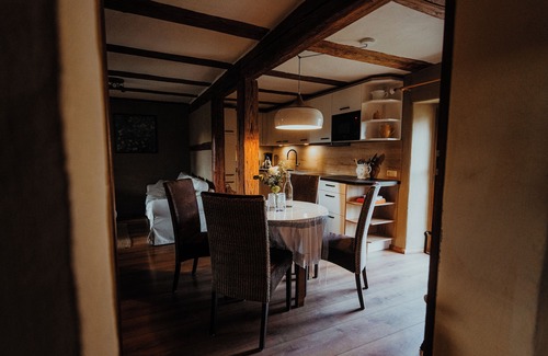 Oppurg Apartment | extraordinary rooms in manor from 16. Century in a fantastic secluded location