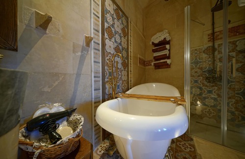 Uchisar Hotel | Eyes Of Cappadocia Cave Hotel