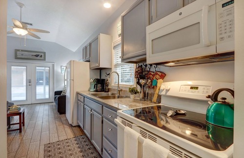 East Beach House | EZBreezy 1 bedroom home located on St. Simons popular East Beach