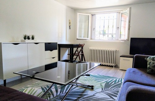 Downtown Le Havre Apartment | F1 Grand City Centre, Strasbourg Blv, Bath/shower and washing machine