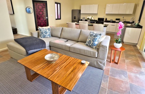 Lusaka Apartment | F2 - Pool, Inverter, Gym, Pavilion, Wifi, Perfect for Kids - Ibex Meanwood!