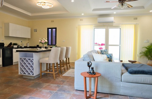 Lusaka Apartment | F2 - Pool, Inverter, Gym, Pavilion, Wifi, Perfect for Kids - Ibex Meanwood!