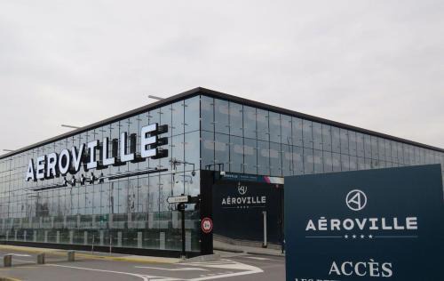 Arnouville House | F3 ,team, RER, Paris axis,professional axis, FR stadium