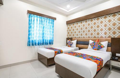 Nerul Hotel | FabExpress Geet Residency