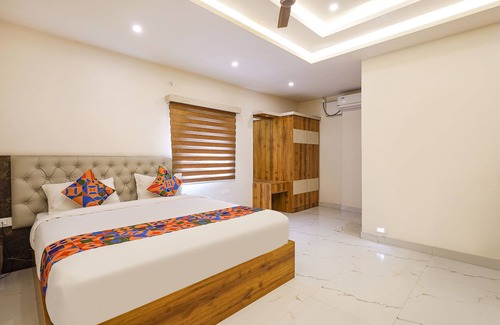 Attibele Hotel | FabExpress Prime Mayuri Residency