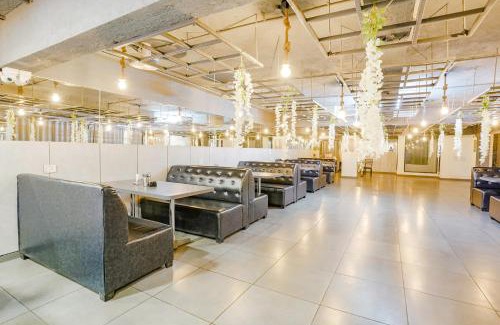 Bhiwandi Hotel | FabHotel Arc Palace