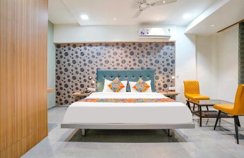 Bhiwandi Hotel | FabHotel Arc Palace