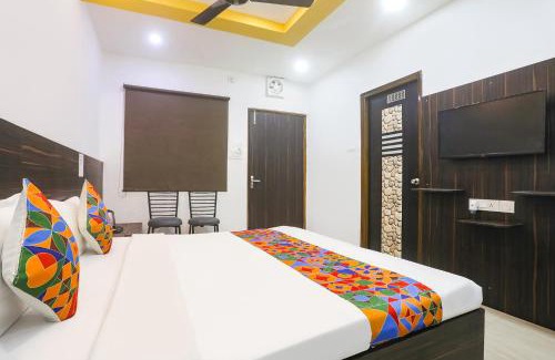 Lanka Hotel | FabHotel Banarasi Kothi
