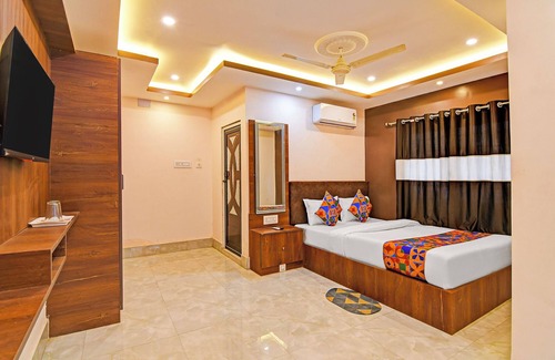 Dumdum Hotel | Fabhotel Bn Palace