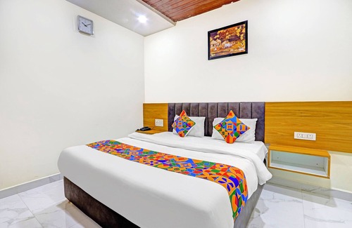 Khammam Hotel | Fabhotel Dharani Grand