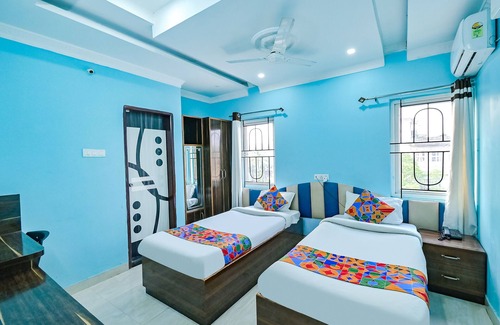 Hatigaon Hotel | Fabhotel Good Luck Residency