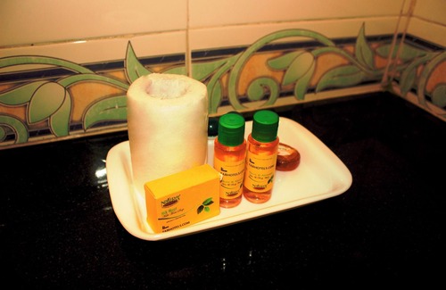 Hatigaon Hotel | Fabhotel Good Luck Residency