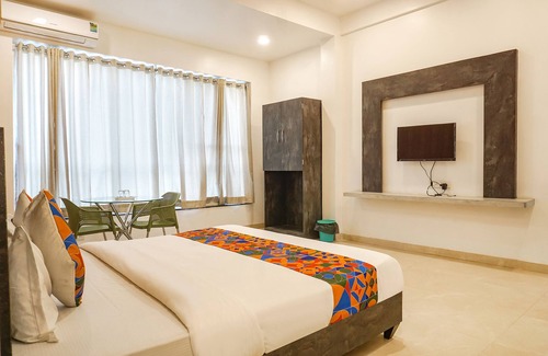 Jadhavwadi Hotel | Fabhotel Irra Executive